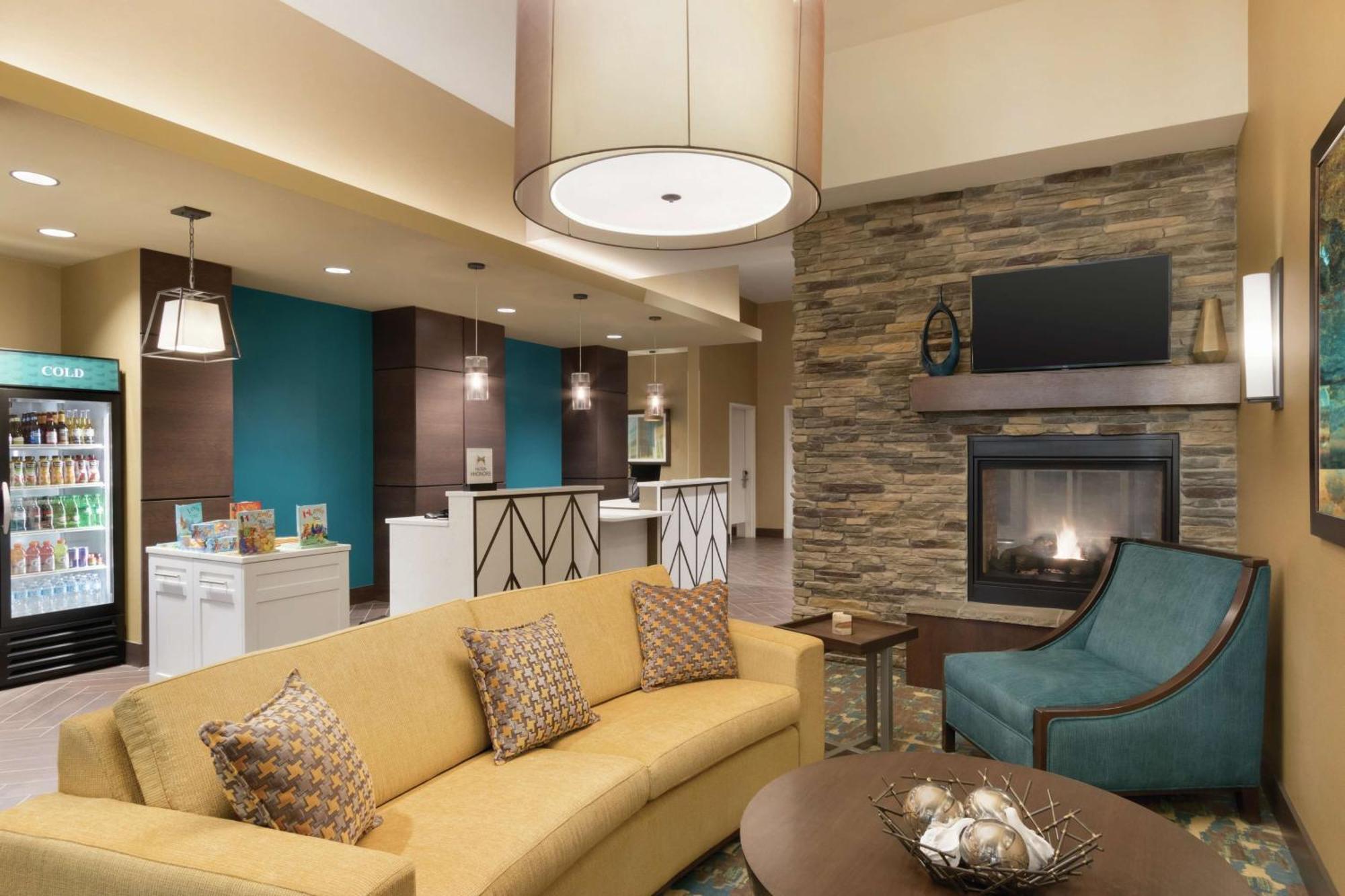 Homewood Suites By Hilton Calgary Downtown Esterno foto